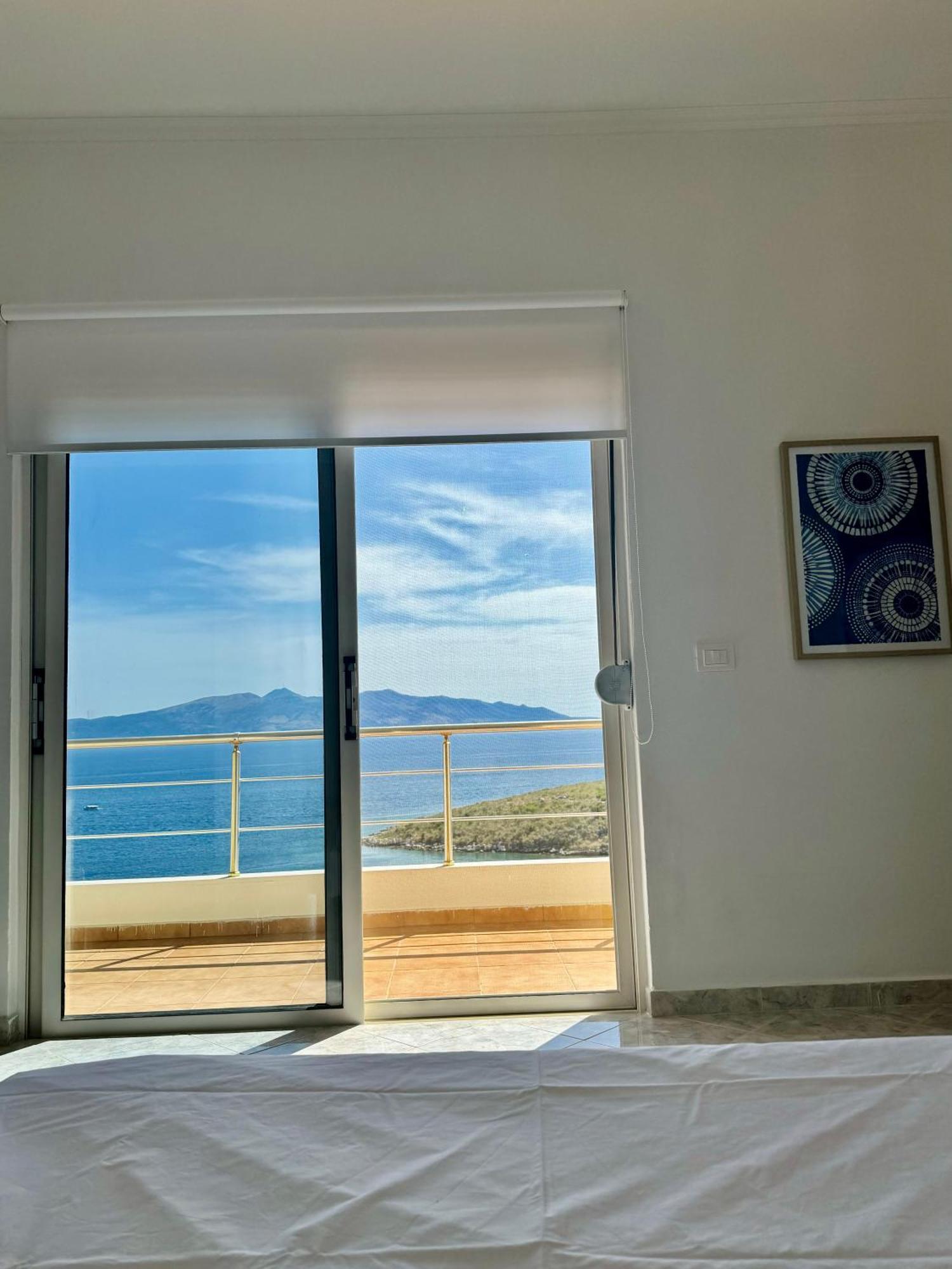 Comfy Blue Sarande Appartement Buitenkant foto