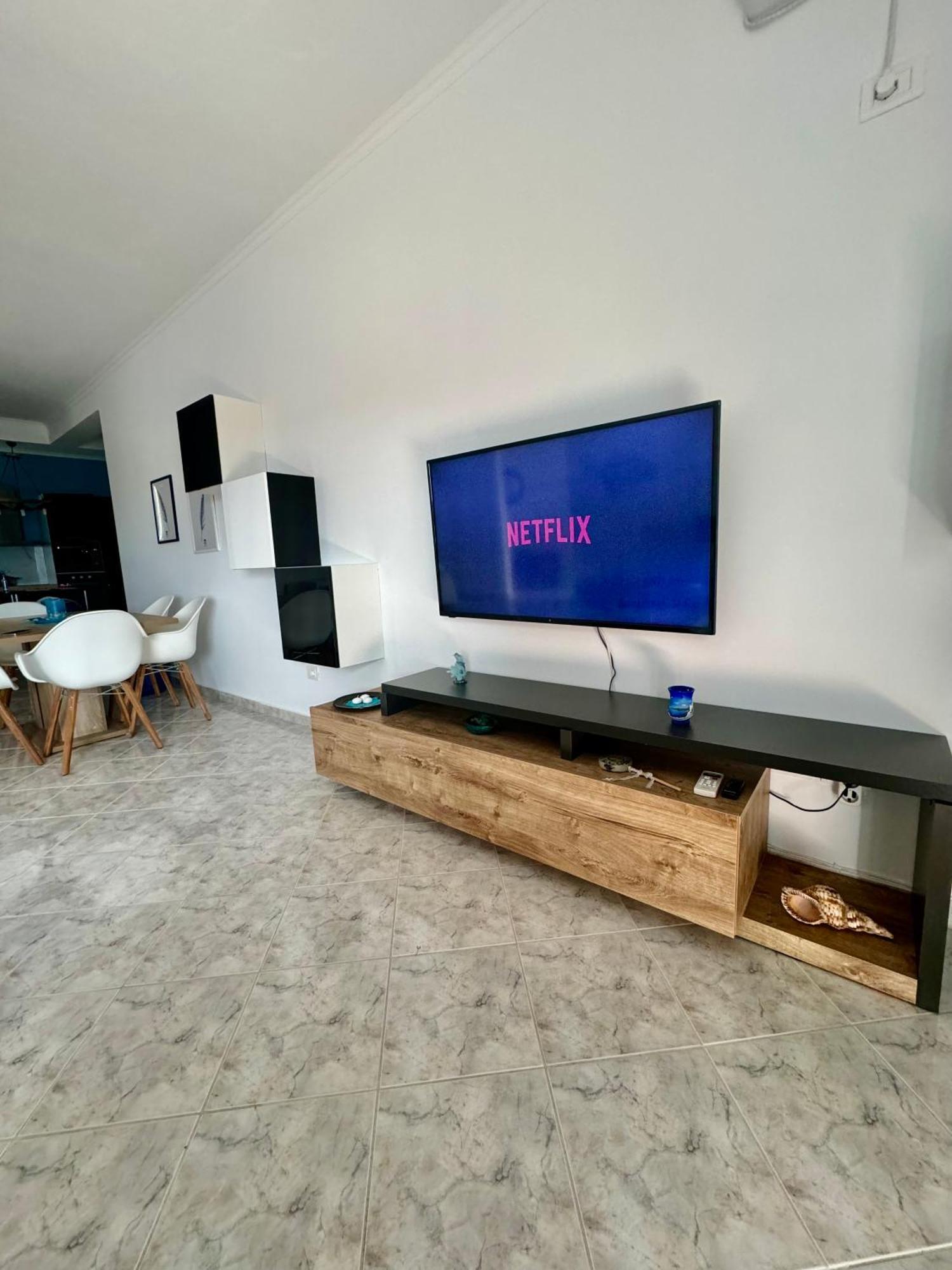 Comfy Blue Sarande Appartement Buitenkant foto