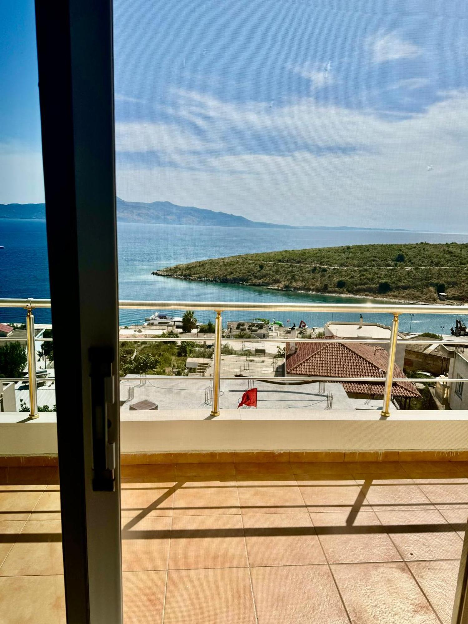 Comfy Blue Sarande Appartement Buitenkant foto